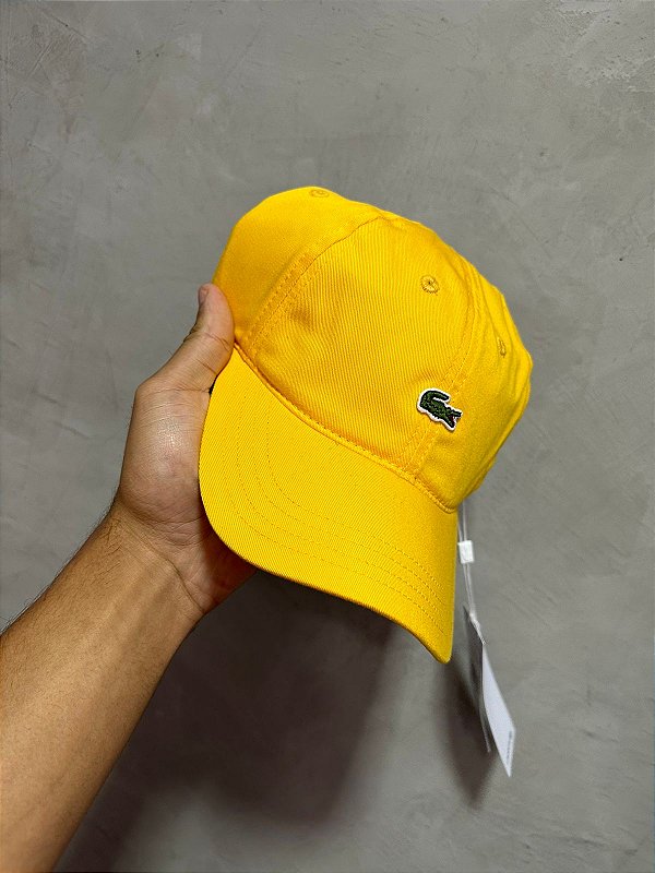 BONÉ LACOSTE MINI CROCO AMARELO