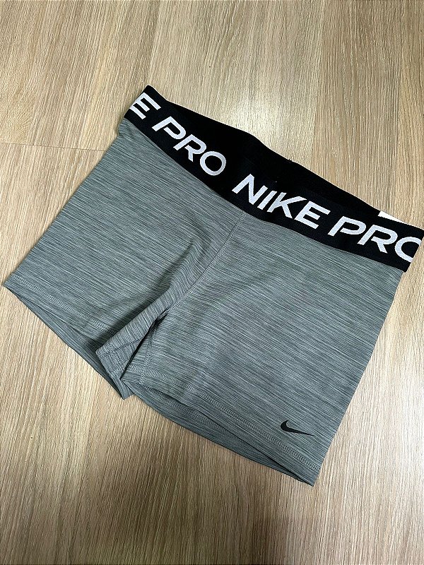 Short Nike pro