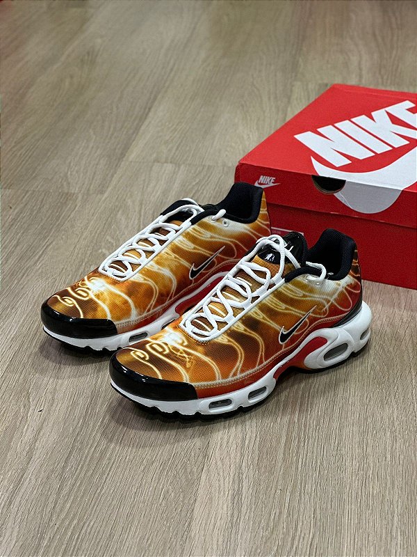 TÊNIS NIKE AIR MAX PLUS TN "LIGHT PHOTOGRAPHY" COLORIDO
