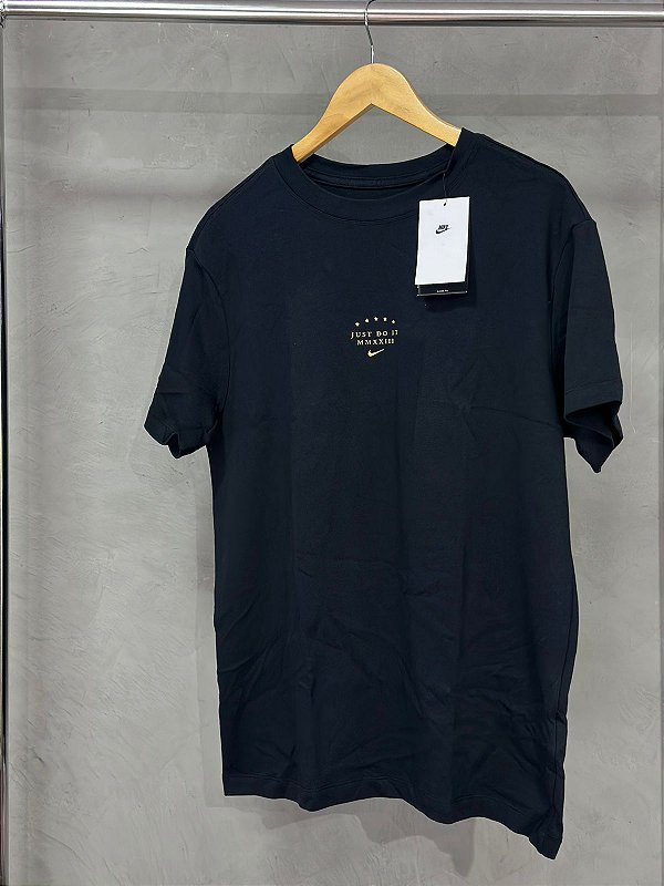 T-SHIRT Nike Sportswear Sisterhood (gola reforçada)PRETO