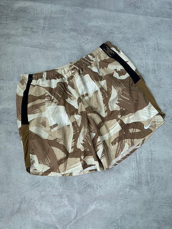 SHORT NIKE TACTEL CAMUFLADO  MARROM/BEGE