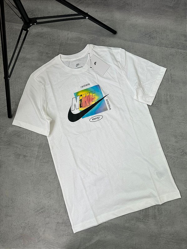 Camiseta Nike Sportswear HBR
