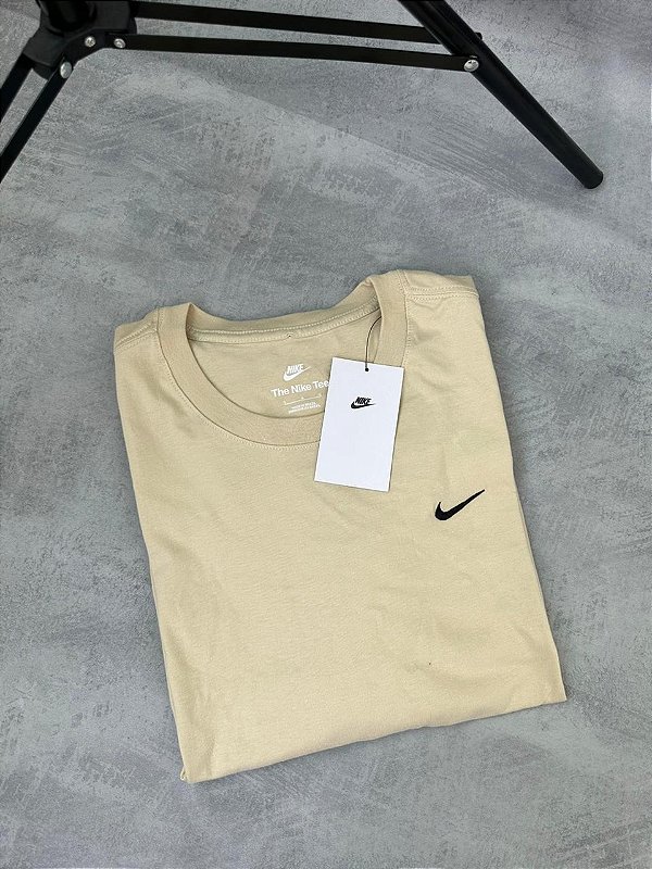CAMISETA NIKE MINI SWOOSH BEGE