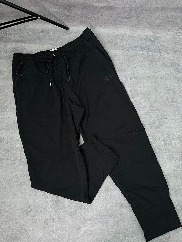 CALÇA NIKE SPORTWEAR PRETA