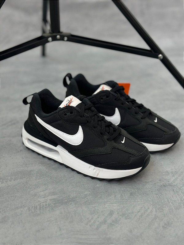 NIKE AIR MAX DAWN (PRETO COM BRANCO)