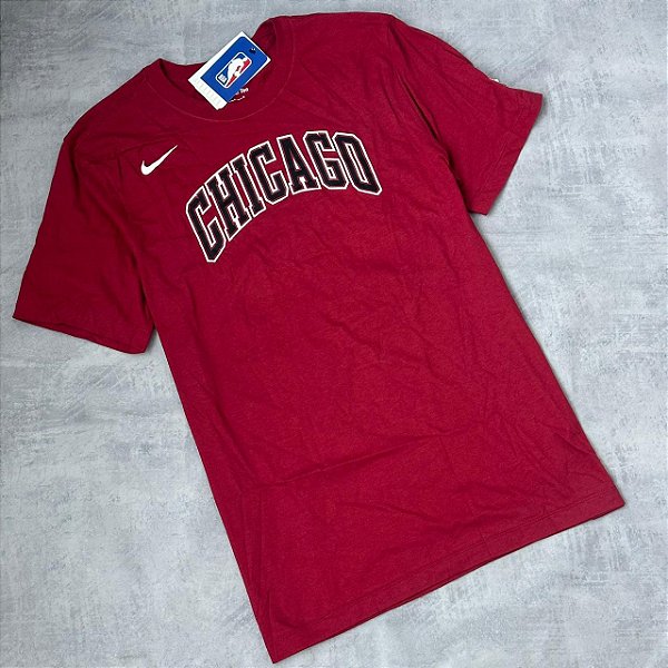 CAMISETA NIKE CHICAGO (VINHO)