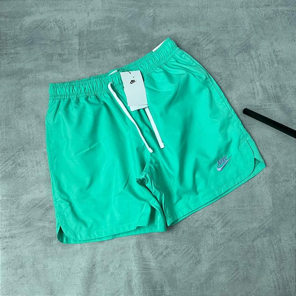 Short Nike Sportwear Praia - Esmeralda