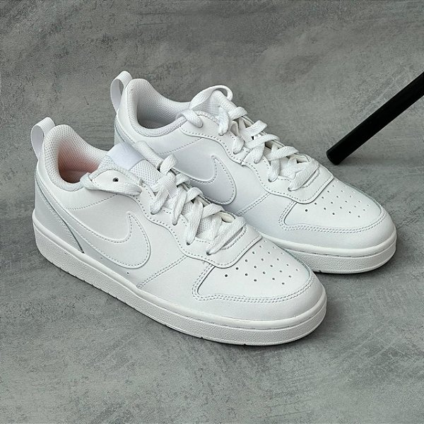 NIKE COURT BORBOUGH LOW BRANCO/PRETO