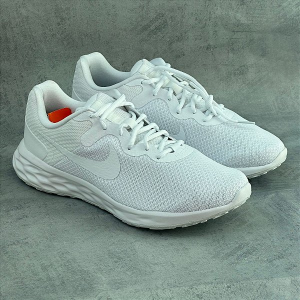TENIS NIKE REVOLUTION 6 NN (BRANCO)