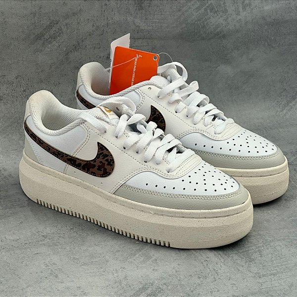 TENIS NIKE COURT VISION ALTA (ONCINHA)