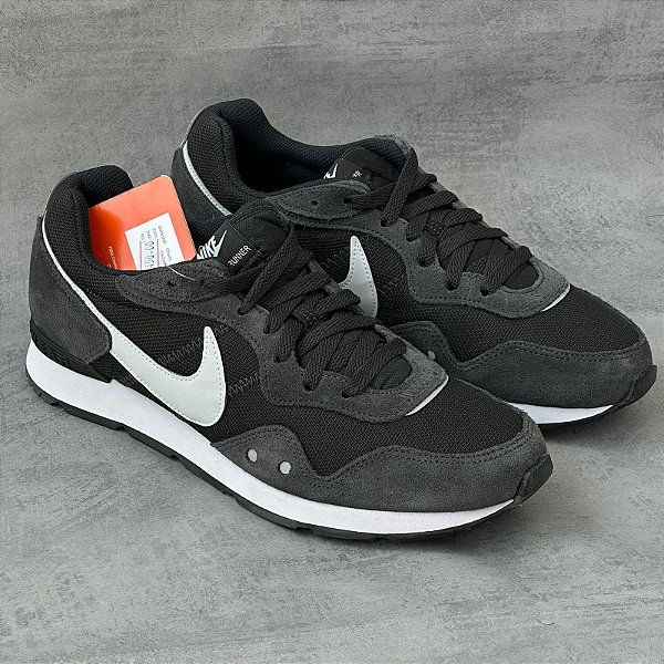 TENIS NIKE VENTURE RUNNER CHUMBO