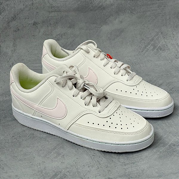 TENIS NIKE COURT VISION (OFFWHITE-ROSA)