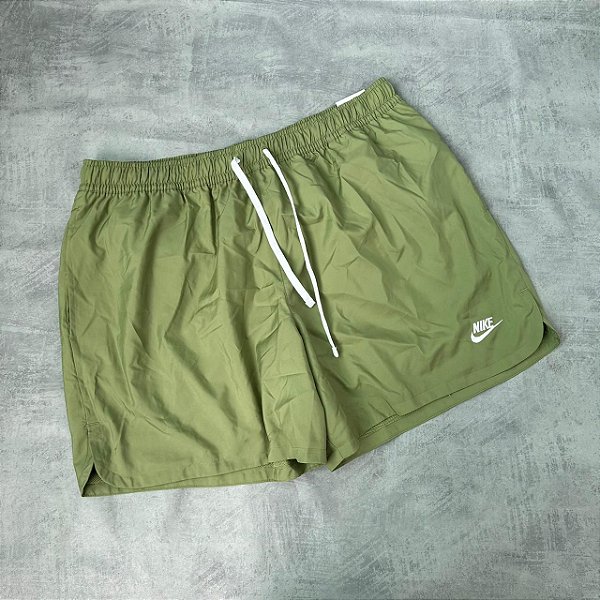 BERMUDA NIKE SPORTWEAR VERDE