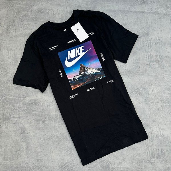 CAMISETA NIKE AIR (JUST DO IT) PRETA