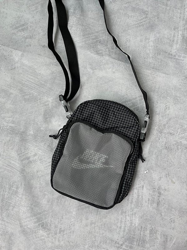 SHOULDER BAG XADREZ (PRETA)