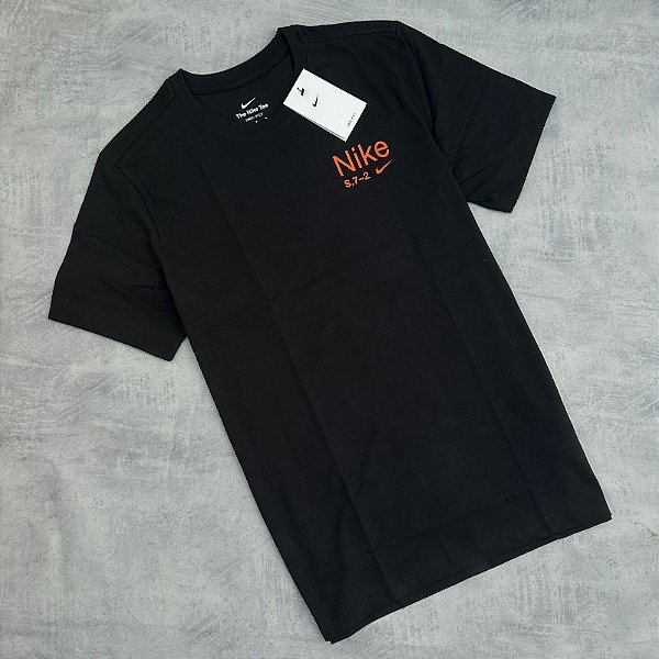 CAMISETA NIKE JUST DO IT (PRETO/LARANJA)