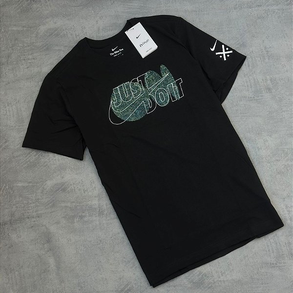 CAMISETA JUST DO IT (PRETO)