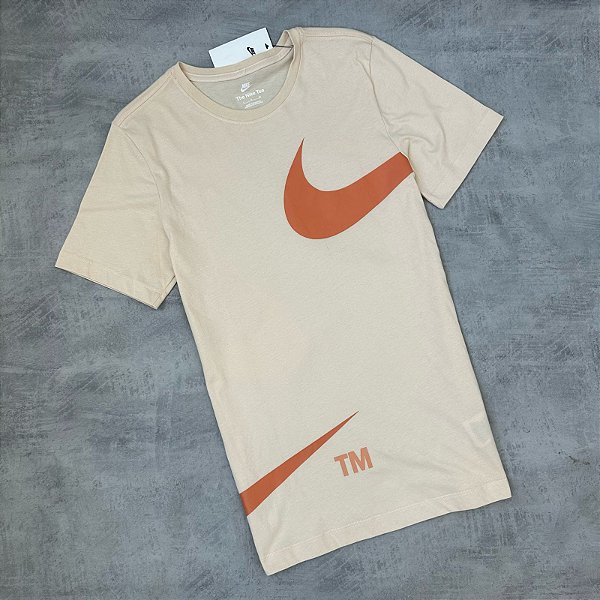 CAMISETA NIKE SWOOSH TM