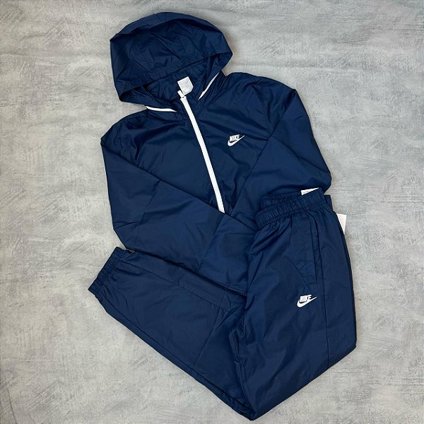 AGASALHO NIKE SPORTWEAR CLUB WOVEN AZUL  MARINHO (IMPERMEAVEL)