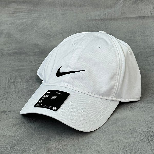 Boné Nike Dri-FIT Club Unissex - Branco