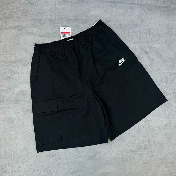 Bermuda Nike Cargo  - Preto