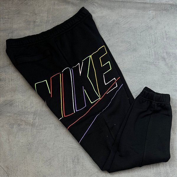 Calça Moletom Nike Art Color - Preto