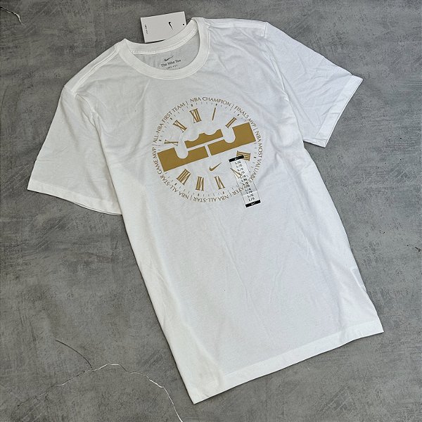 Camiseta Nike Dri-FIT LeBron Branca - DZ2702-100