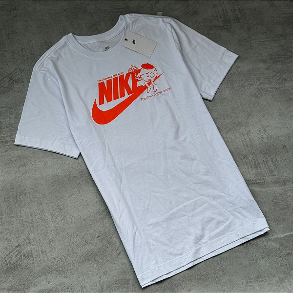 Camiseta Nike Athletic Arts Club Branca