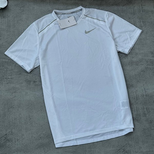 Camiseta Nike Dri-FIT Miler Masculina - Branco