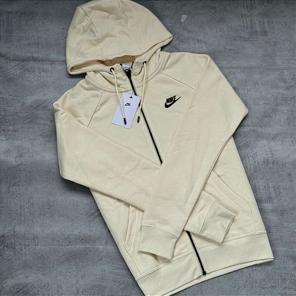 Jaqueta Nike Sportswear Essential Feminina -Off White