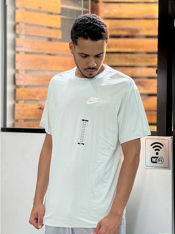 Camiseta Nike Sportswear Neuself DR9024-034