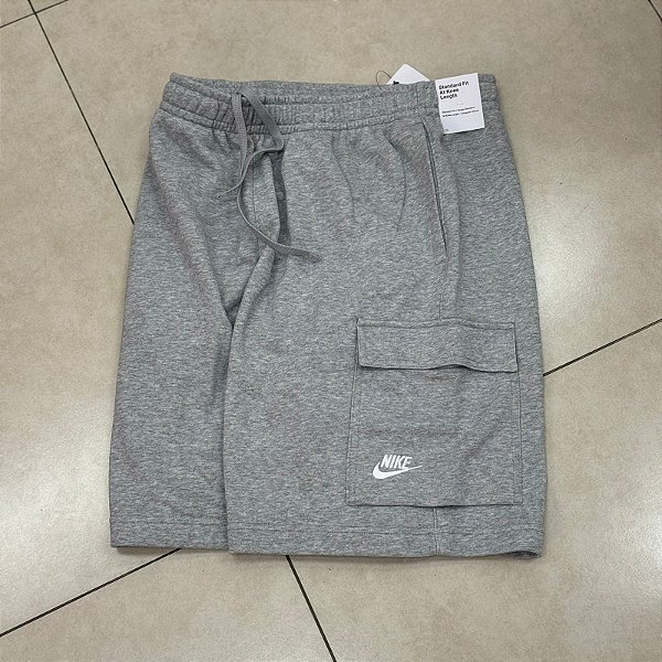 Bermuda Nike Club Cargo Cinza DD7014-063