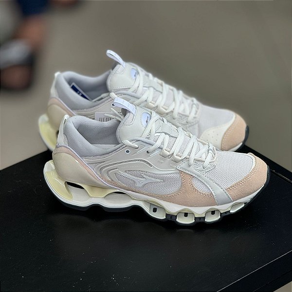 Mizuno Wave Prophecy Beta2 (Off-White)