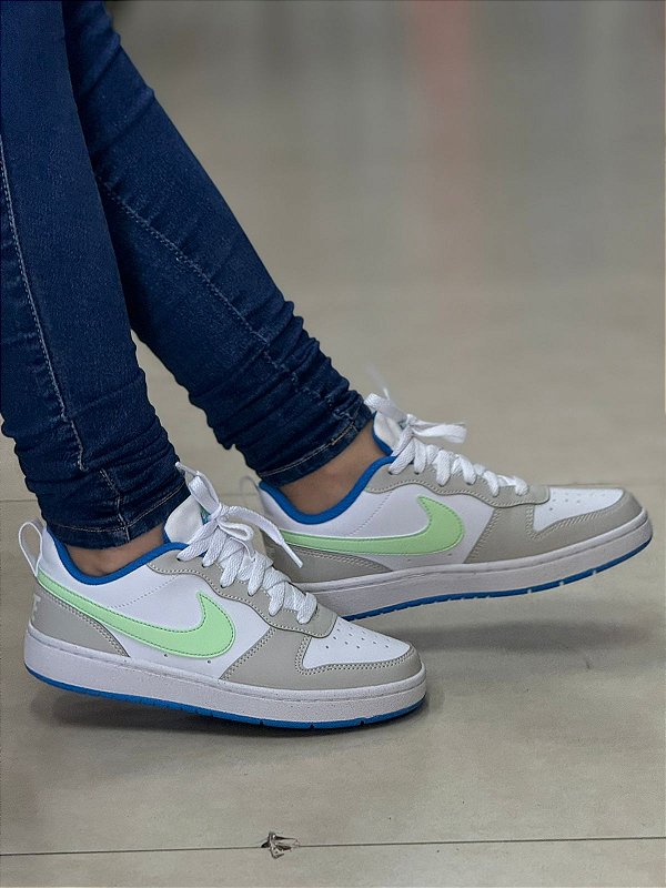 Nike Court Borough Low- vapeur verte