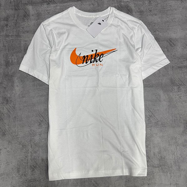 Camiseta Nike Hertiage FV8143-100