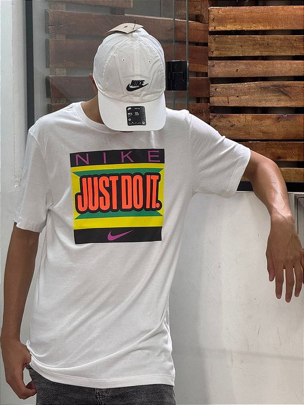 Camiseta Nike Sportwear Just Do It