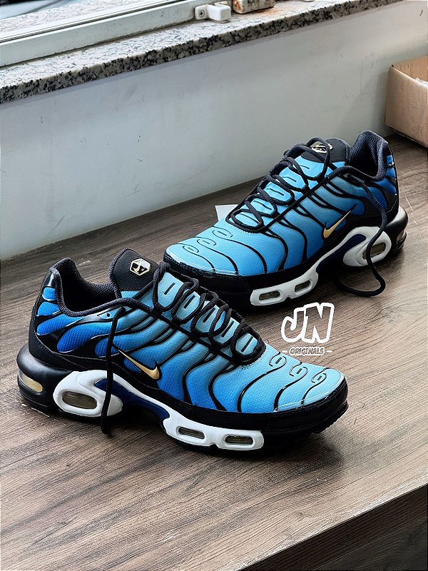 Tenis Air Max Plus Hyper Blue 2025