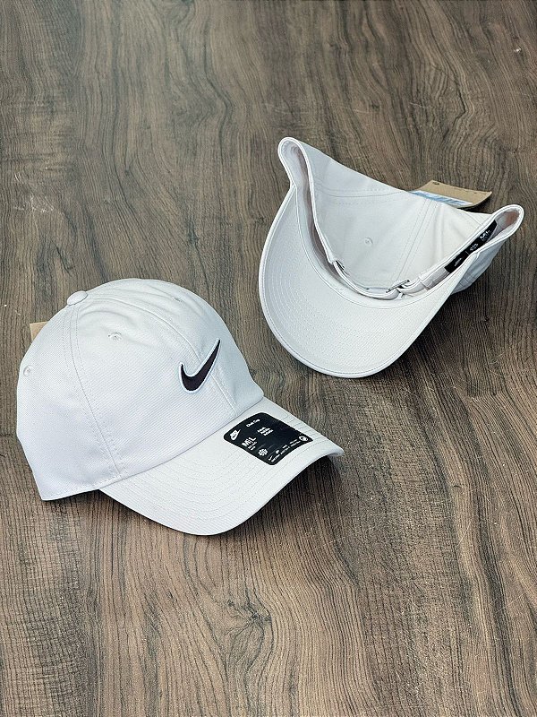 Bone Nike Club Swoosh- Bege