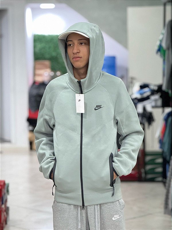Jaqueta Nike Sportswear Tech Fleece Windrunner