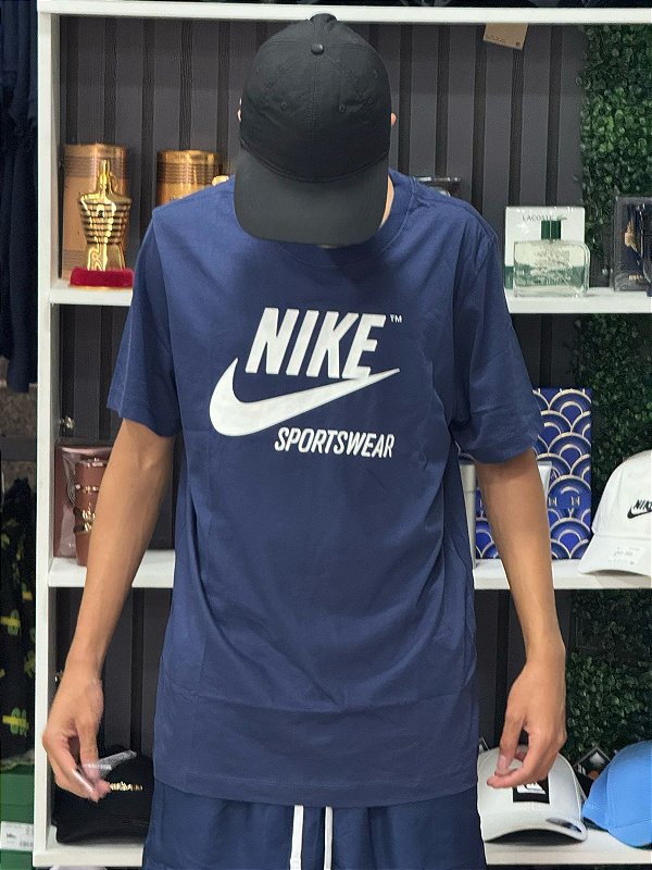 Camiseta Nike Sportswear Men's Cotton T Shirt - Azul marinho