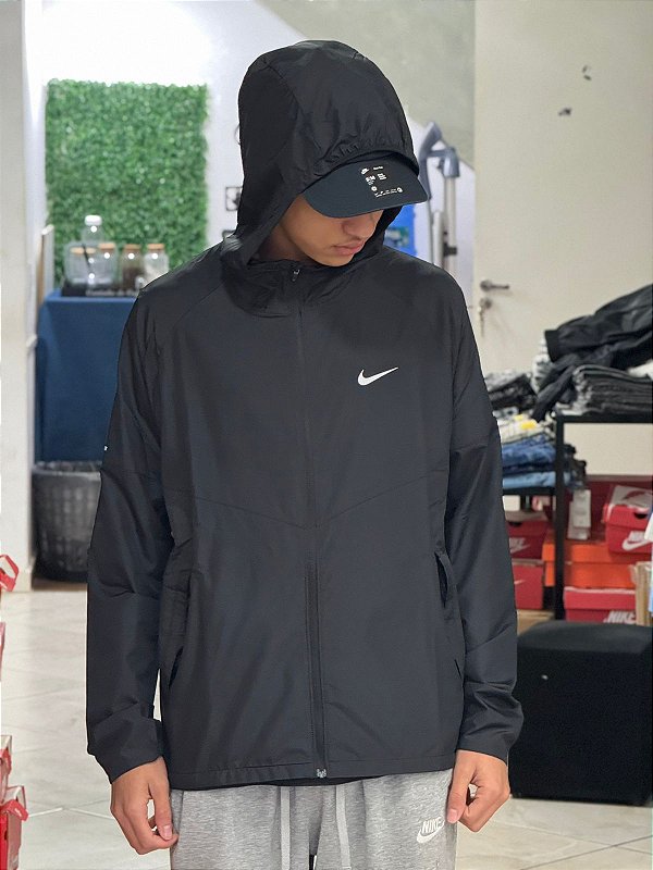 Jaqueta Nike Repel Miler Preto