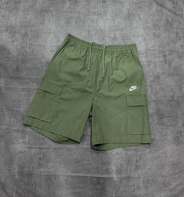 Shorts Nike Cargo Sarja- Verde Musgo