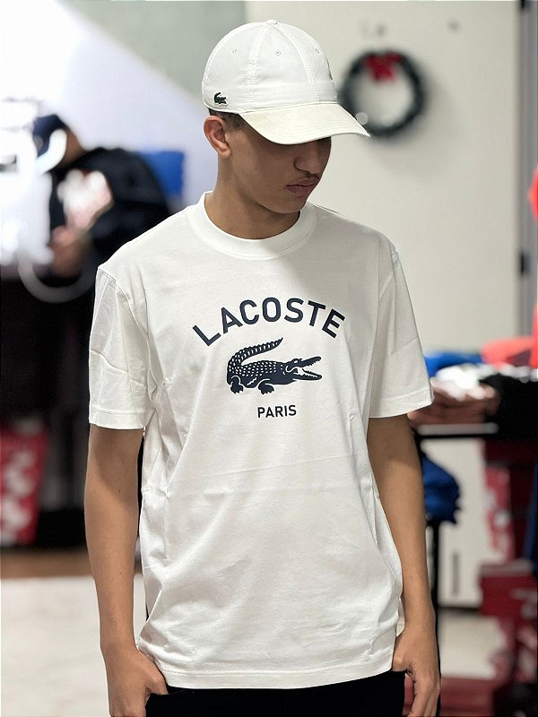 CAMISETA LACOSTE PARIS CLASSIC FIT- BRANCA