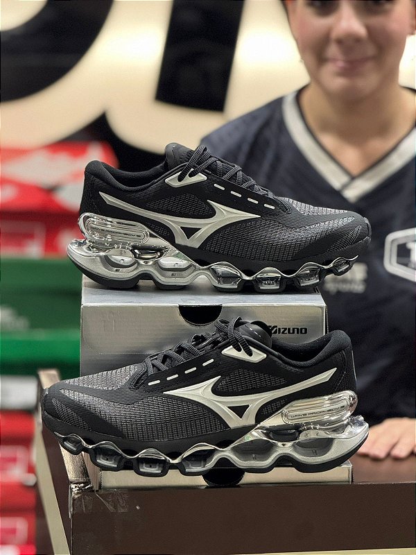 Mizuno Wave Prophecy 15