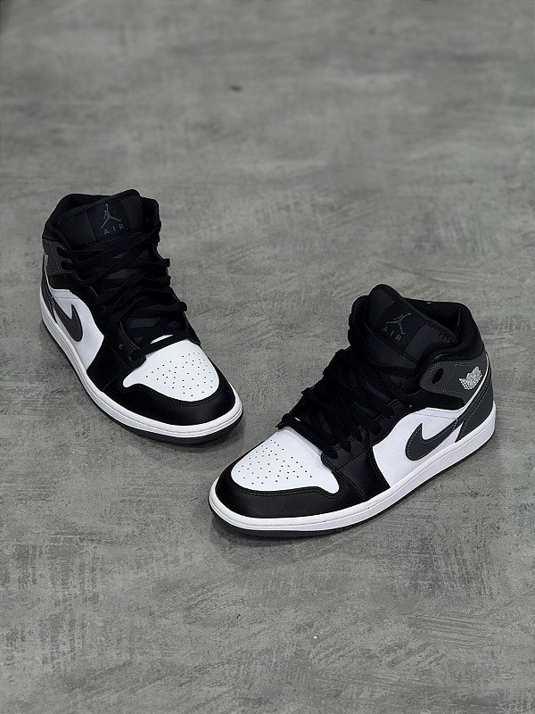 Tenis Air Jordan 1 “Black Toe”