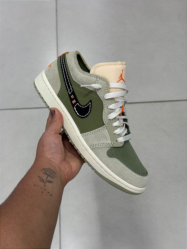 Tenis Jordan 1 Low SE Craft Light Olive - FD6819-300