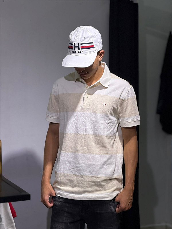 POLO TOMMY HILFIGER LISTRADA- BRANCA/ BEGE