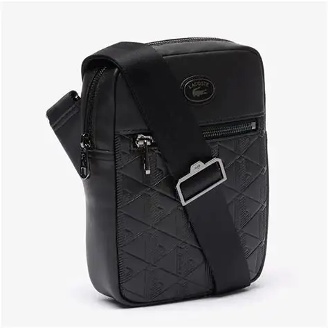 Bag lacoste de couro preta  Monograma- NH4486MR-000