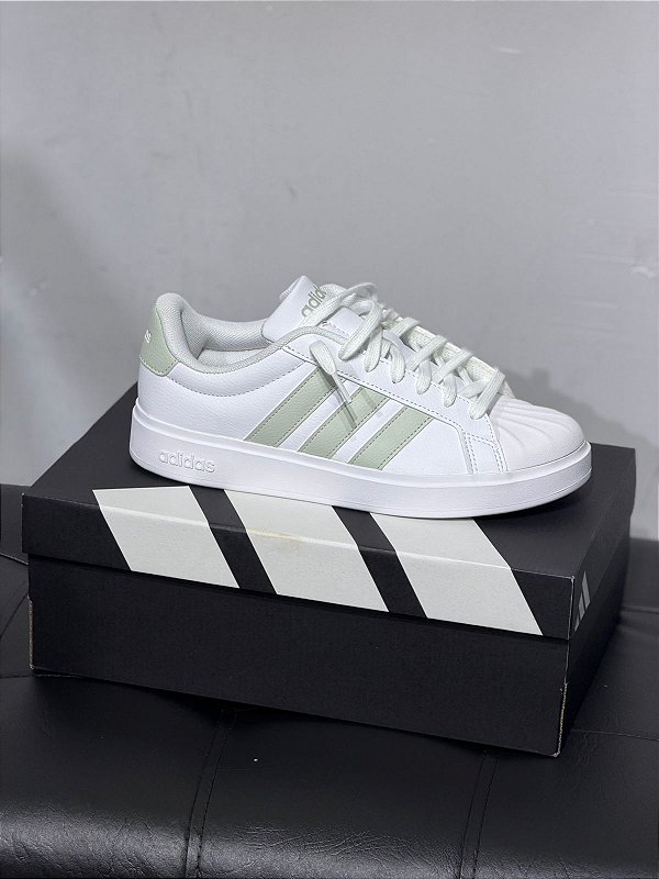 TENIS ADIDAS STREETTALK - JQ0702