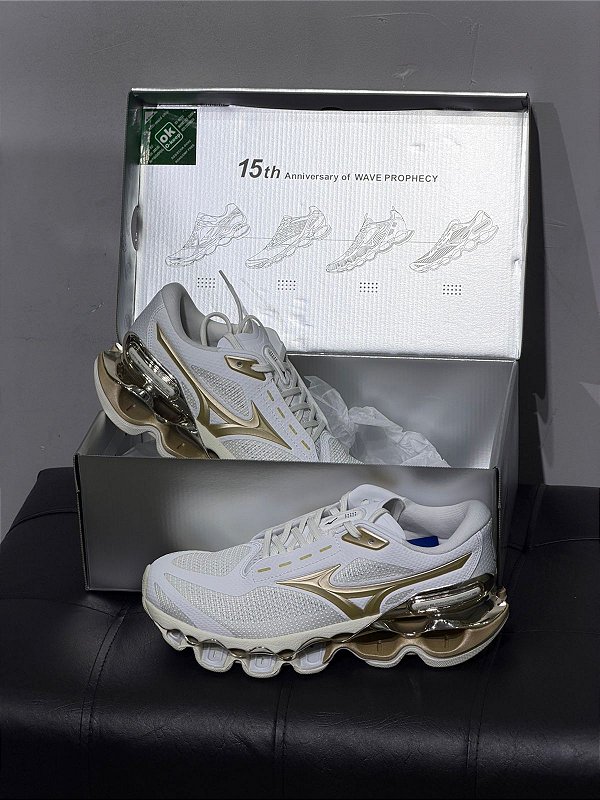 MIZUNO WAVE PROPHECY 15 ESPECIAL BRANCO/DOURADO